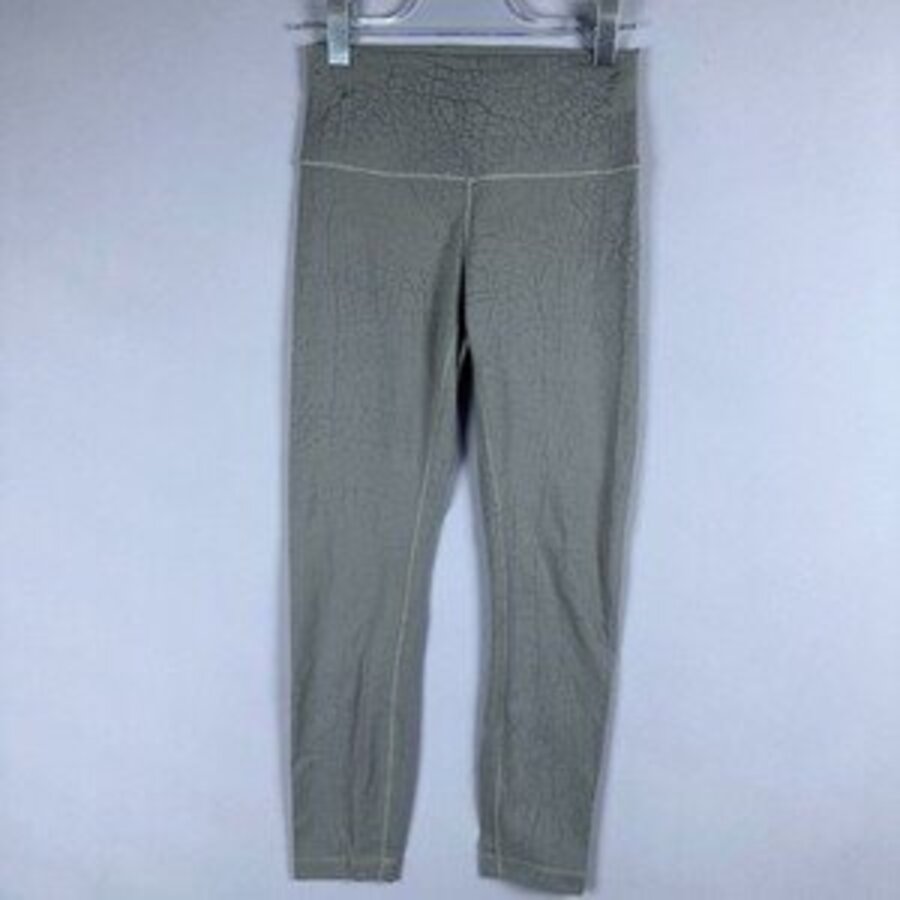 ThriftUp UK gym-wear